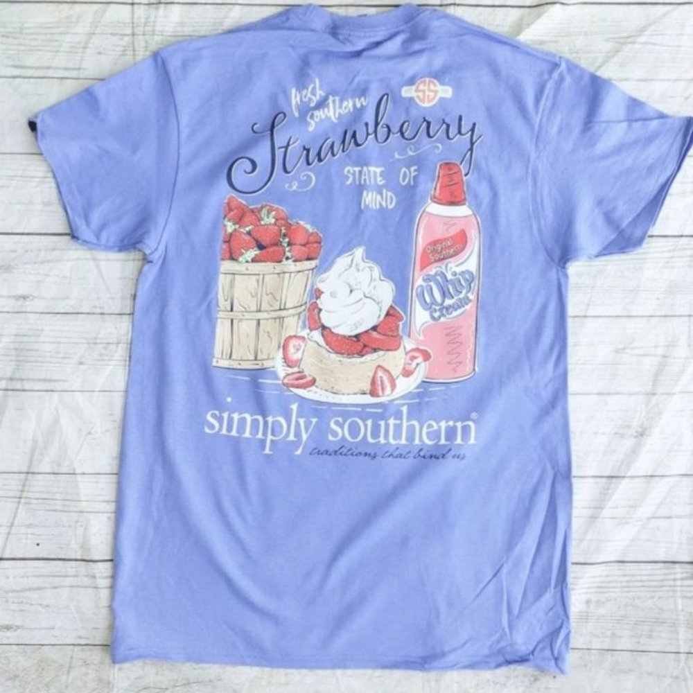 NWT Simply Southern Adult Small Strawberry